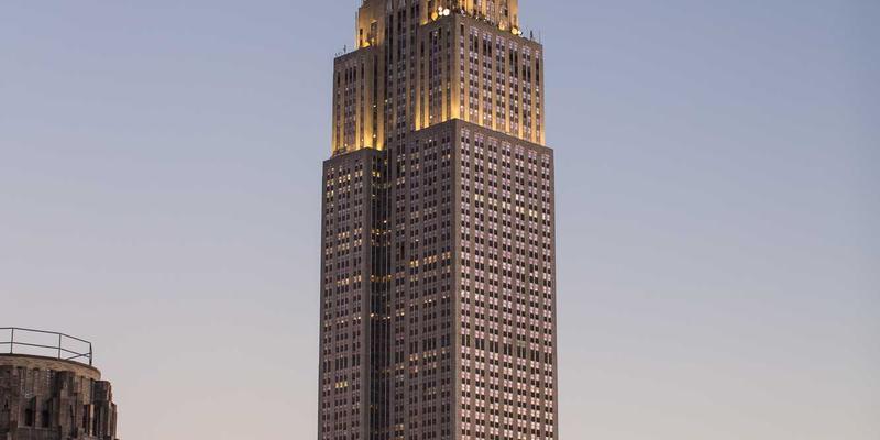 三多精神赋能团队协作：打造高执行力学习型组织的政务与商务实践